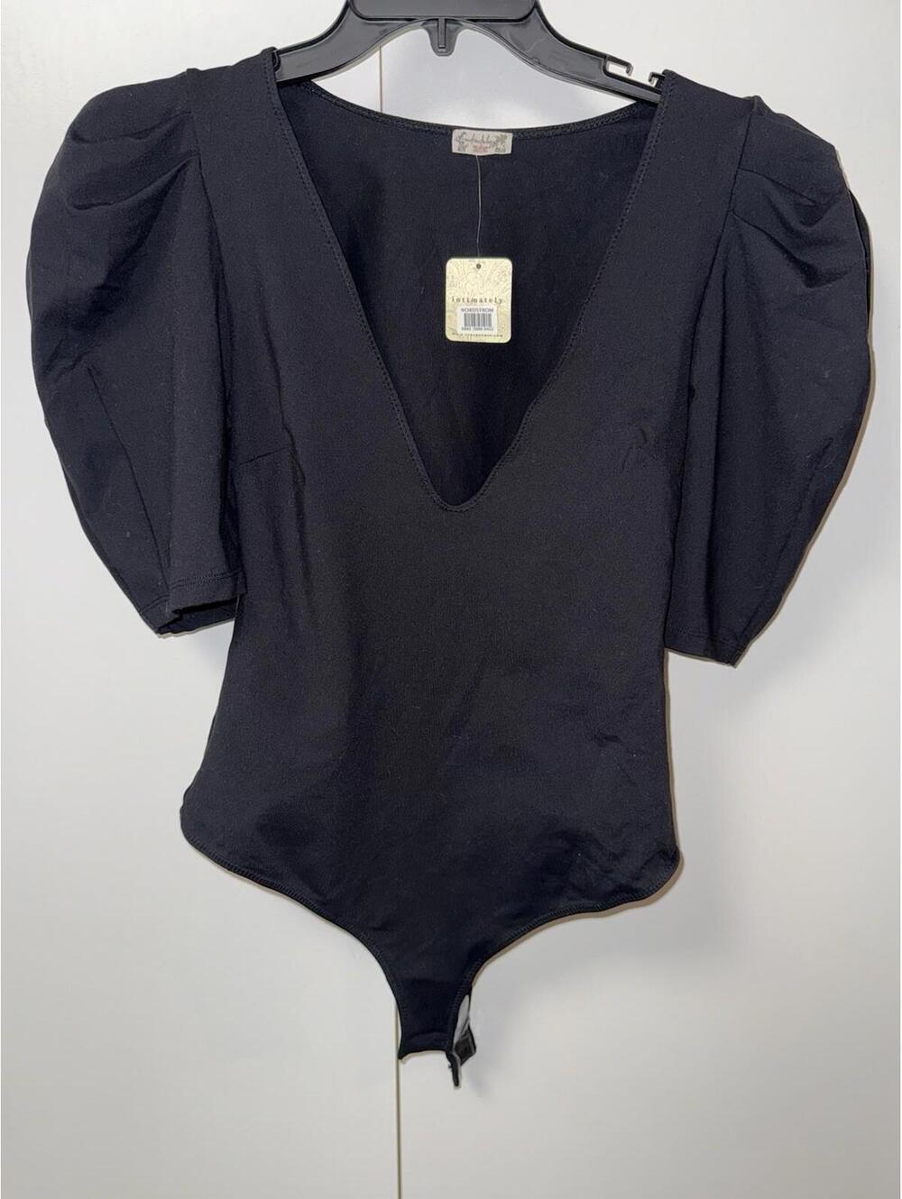 Free People womens deep v neck Bodysuit top sz M Puff Sleeve NEW $68 y2k minimal